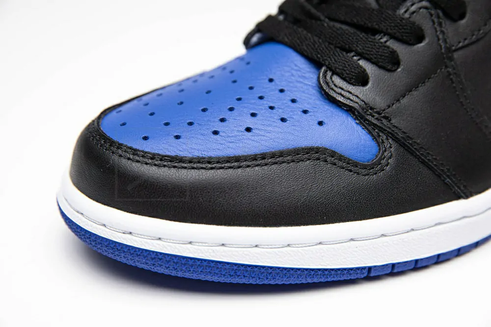 2017 air jordan 1 retro high og royal blue 555088 007